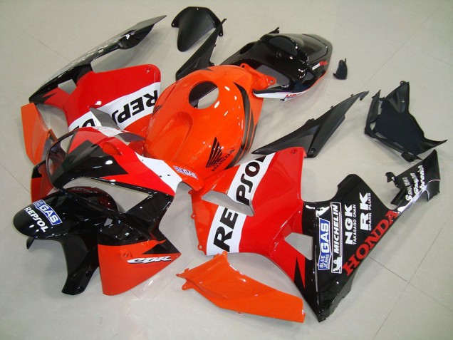 ABS Kit Carenatura Moto CBR 600 RR 05-06 - Repsol ABS Kit Carenatura Moto CBR 600 RR 05-06 - Repsol