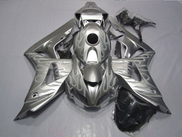 Carene Moto CBR 1000 RR 06-07 - Argento Fiamma Carene Moto CBR 1000 RR 06-07 - Argento Fiamma