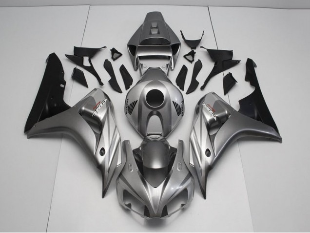 Carene Moto CBR 1000 RR 06-07 - Nero & Grigio Carene Moto CBR 1000 RR 06-07 - Nero & Grigio