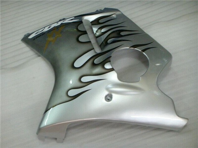 Carene Moto CBR 1100 XX 96-07 - Fiamma Argento Grigio Carene Moto CBR 1100 XX 96-07 - Fiamma Argento Grigio