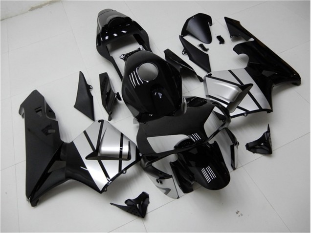Carene Moto CBR 600 RR 03-04 - Nero Argento Carene Moto CBR 600 RR 03-04 - Nero Argento