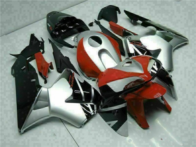 Carene Moto CBR 600 RR 05-06 - Nero Argento Rosso Carene Moto CBR 600 RR 05-06 - Nero Argento Rosso