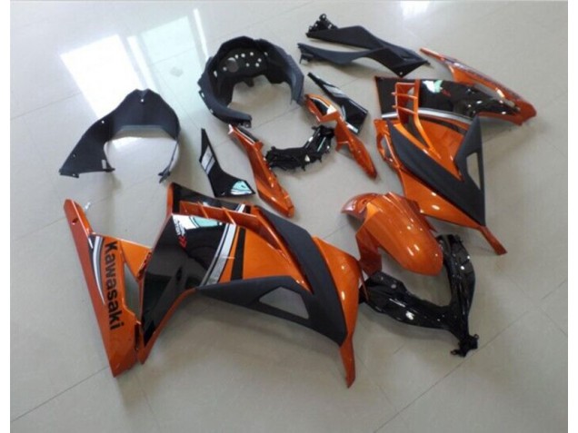Carene Moto ZX 300R 13-16 - Nero Arancia Carene Moto ZX 300R 13-16 - Nero Arancia