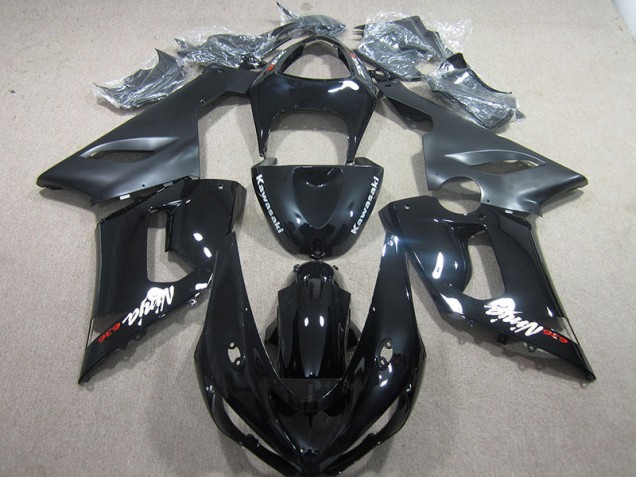 Kit Carene ZX6R 05-06 - Nero Ninja 636 Kit Carene ZX6R 05-06 - Nero Ninja 636